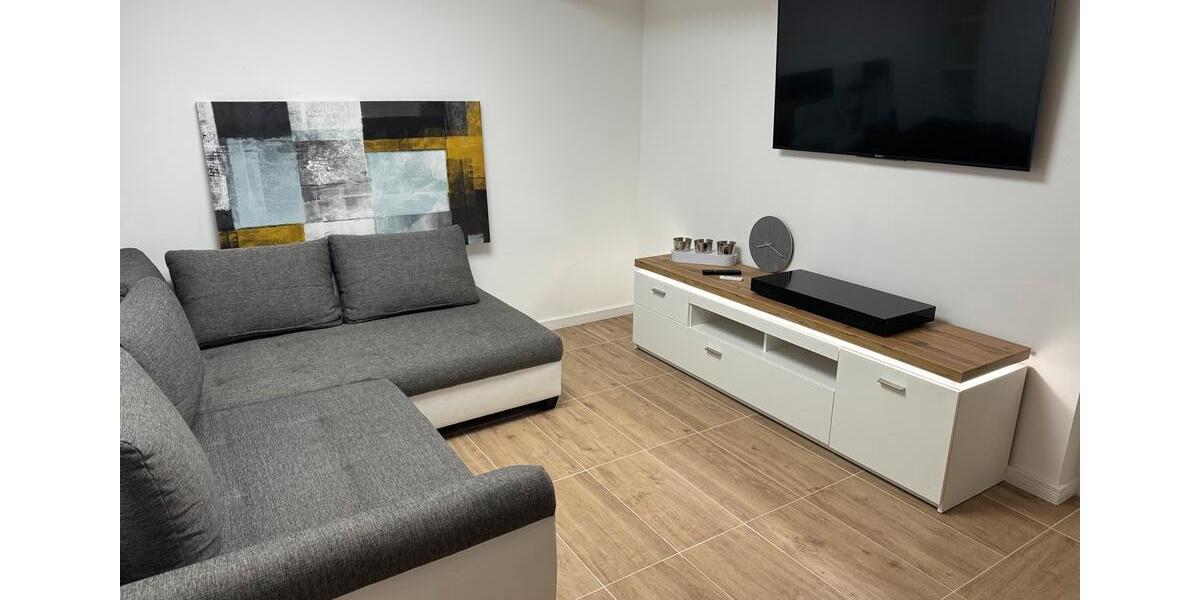 1 Zimmer mit Wohn und Schlafbereich 28qm neu renoviert 2 zimmer