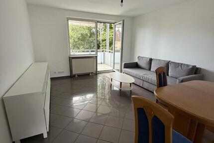 Helle, renovierte und möblierte 3- Zimmer-Wohnung im Taunus 3 zimmer