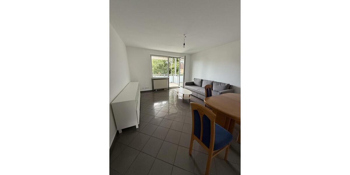 Helle, renovierte und möblierte 3- Zimmer-Wohnung im Taunus 3 zimmer