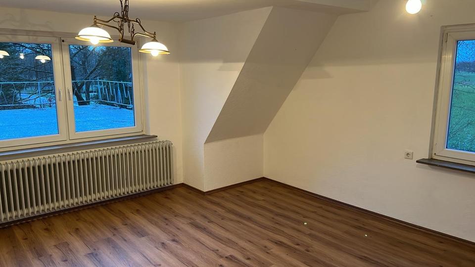 Dachgeschoßwohnung Oldenburg Eversten - 3 Zimmer, 94 m&sup2;, 800&euro; | Angebot:25869796