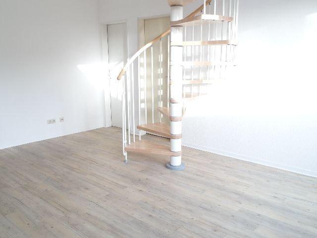 Helle neue 4,5 Zi-Maisonette-Whg. mit Dachterrasse und Einbauküche in der Fußgängerzone 4 zimmer