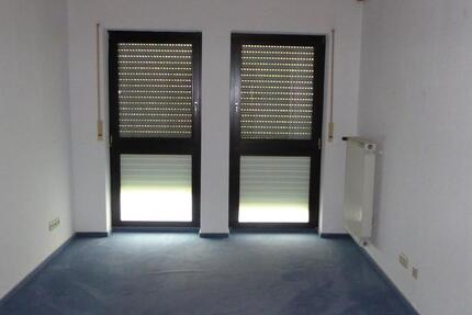 Wohnung Mainz Laubenheim - 3 Zimmer, 100 m&sup2;, 1.300&euro; | Angebot:25619947