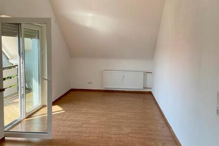 Wohnung Bürstadt - 4 Zimmer, 125 m&sup2;, 1.380&euro; | Angebot:24788540