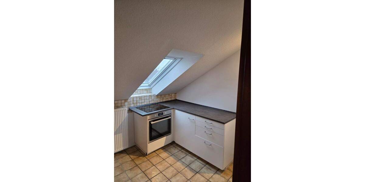 Etagenwohnung Peine Kernstadt Nord - 3 Zimmer, 95 m&sup2;, 665&euro; | Angebot:24138233