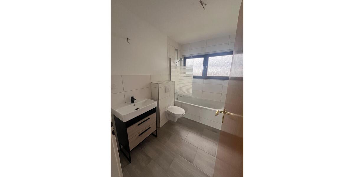 Etagenwohnung Völklingen - 4 Zimmer, 91 m&sup2;, 650&euro; | Angebot:26662959