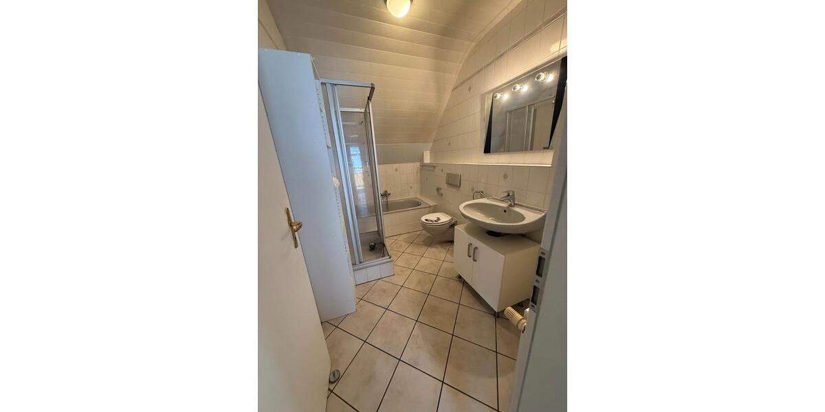Etagenwohnung Nierstein - 2 Zimmer, 70 m&sup2;, 854&euro; | Angebot:26647785