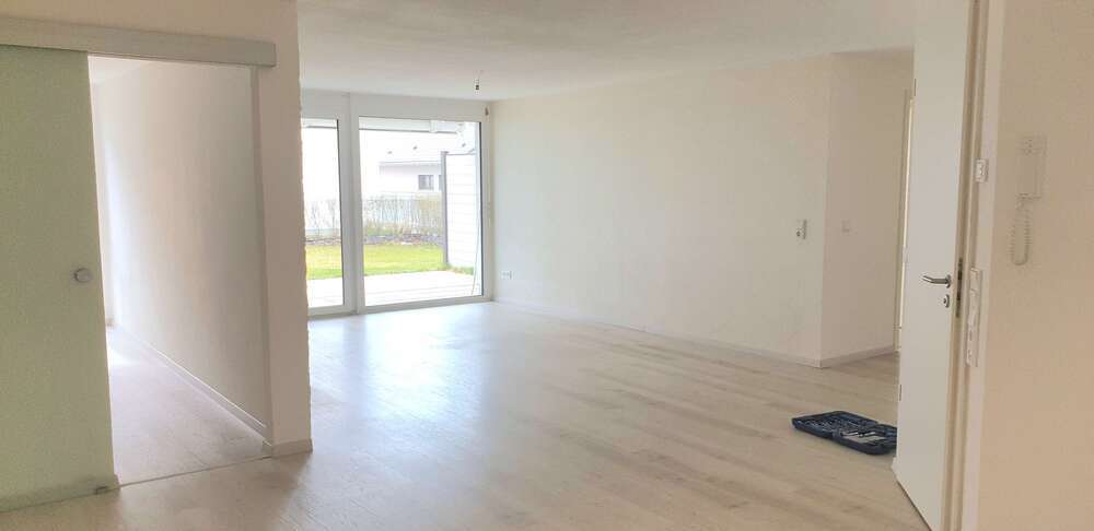 Wohnung zum Mieten in Friedrichshafen 1.400 € 100 m²