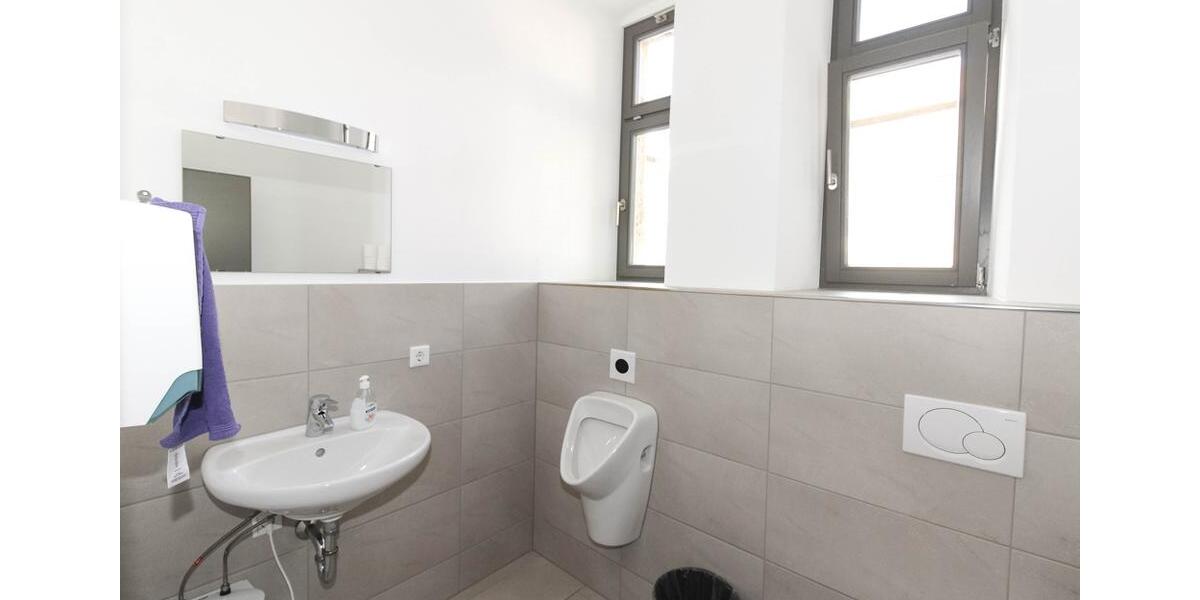 Gewerbeobjekt Sommerhausen - 952&euro; | Angebot:23622486