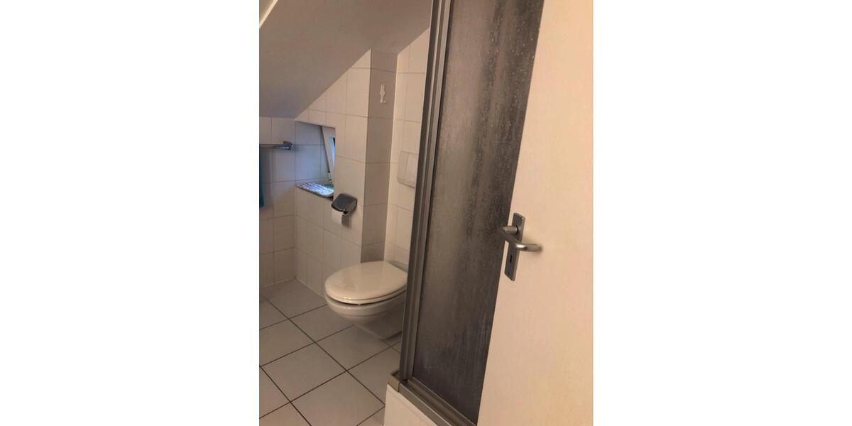 Etagenwohnung Saarbrücken West - 2 Zimmer, 75 m&sup2;, 760&euro; | Angebot:25384058