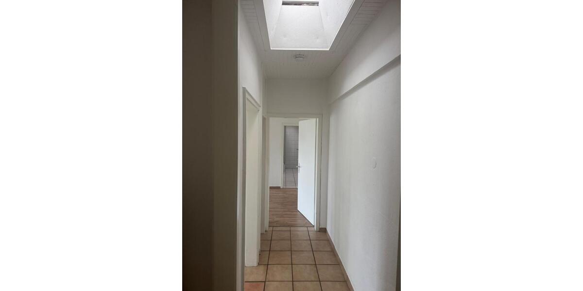 Etagenwohnung Bünde - 3 Zimmer, 70 m&sup2;, 500&euro; | Angebot:26670830
