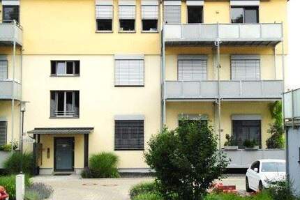 Moderne 2-Zi.-Loftwohnung mit BLK, EBK, ruhige grüne Wohnlage, Schwabach-Innenstadtnähe 2 zimmer