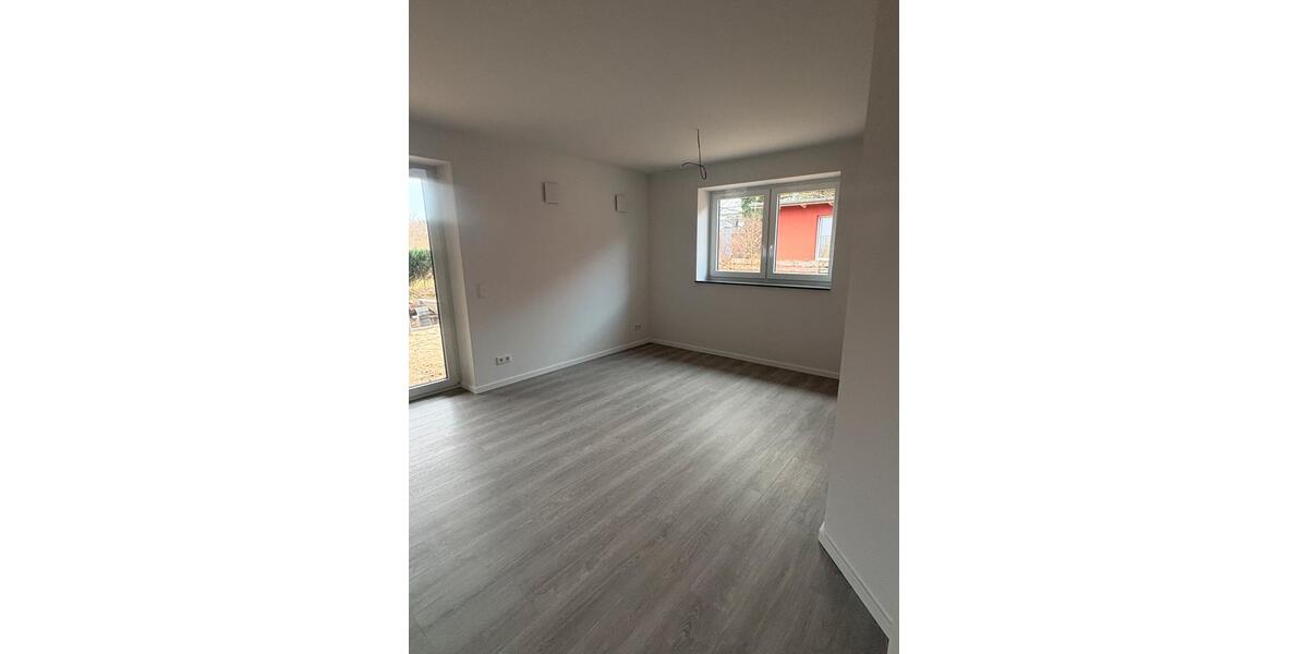 Erdgeschoßwohnung Oeversee - 3 Zimmer, 68 m&sup2;, 950&euro; | Angebot:26003267