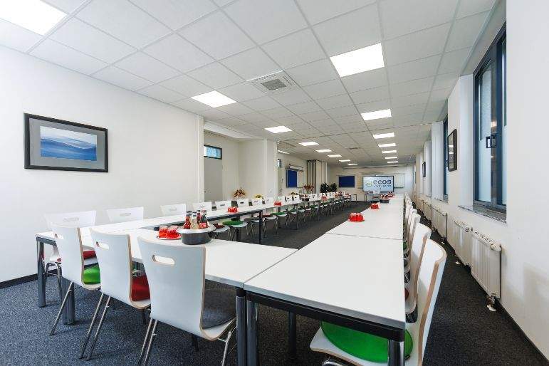 Profi-Coworking & private Büros in München - ab sofort verfügbar zimmer