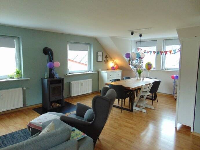 Etagenwohnung Briedern - 5 Zimmer, 143 m&sup2;, 750&euro; | Angebot:24111796