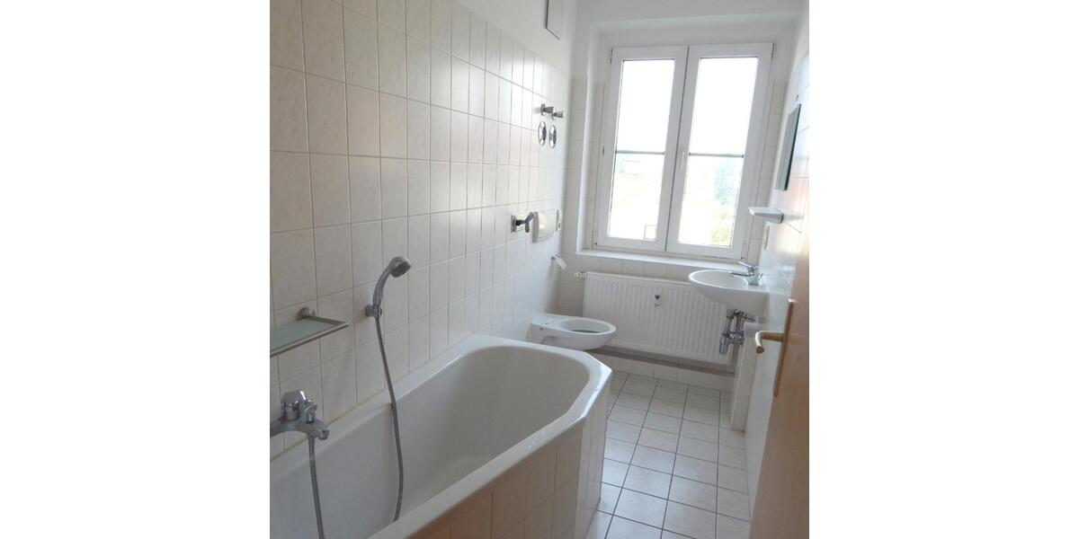 Etagenwohnung Altdöbern - 3 Zimmer, 67 m&sup2;, 380&euro; | Angebot:23035067