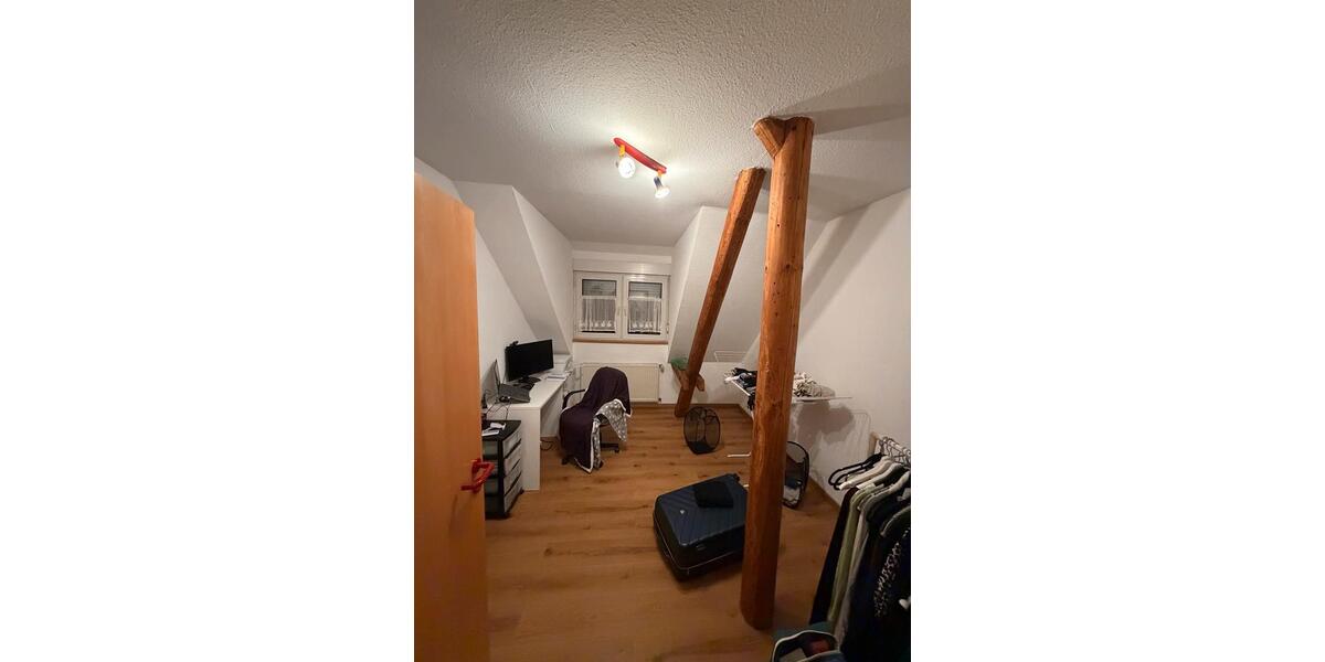 Wohnen auf Zeit Steinheim - 3 Zimmer, 72 m&sup2;, 400&euro; | Angebot:26447410