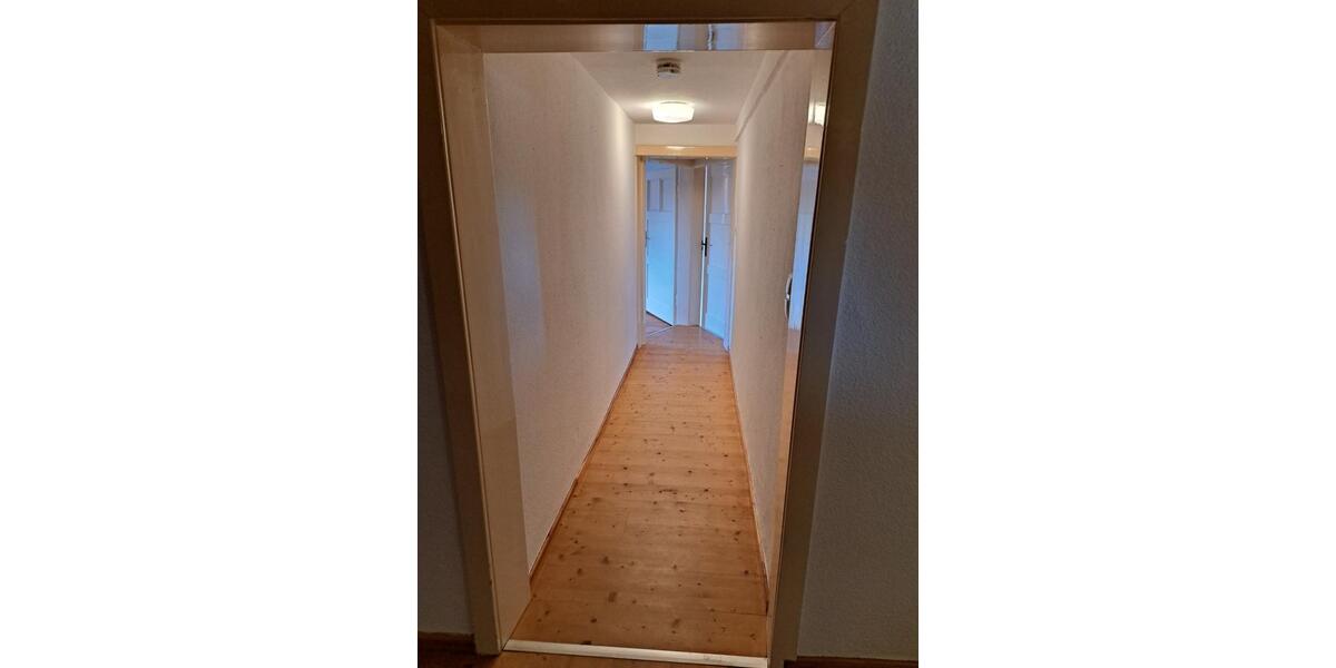4-Zimmer Wohnung, Küche, Bad in Hardegsen Hevensen 128 m3 4 zimmer