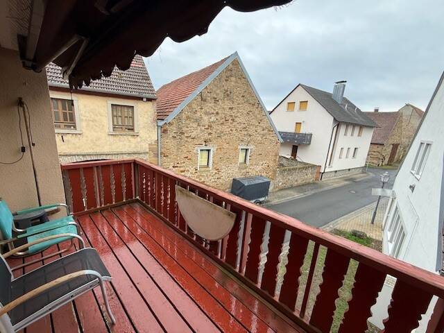 Einfamilienhaus Volkach Eichfeld - 6 Zimmer, 160 m&sup2;, 1.500&euro; | Angebot:26273088