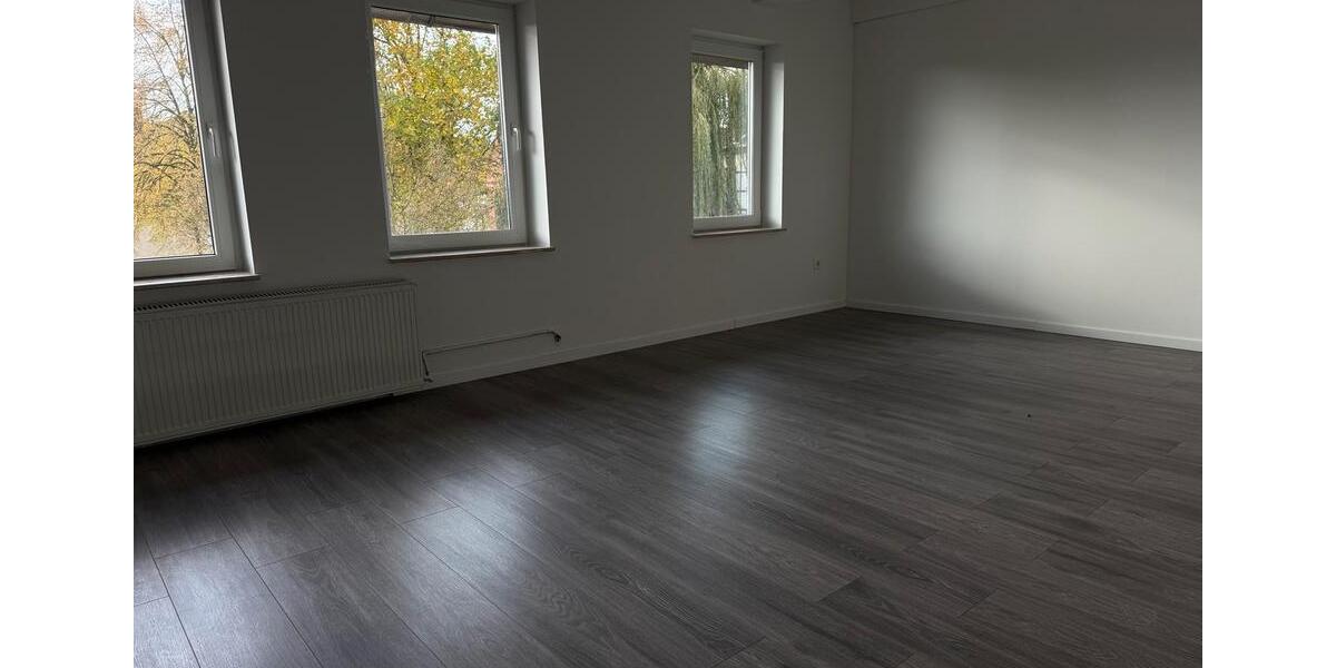 Großes Haus 280qm 8 Zimmer Einliegerwohnung 12 km v. Wolfsburg 8 zimmer