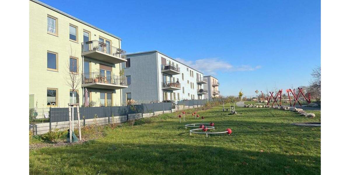 Neuer Wohntraum im hellen Dachgeschoss - Erstbezug in Bernau bei Berlin 4 zimmer