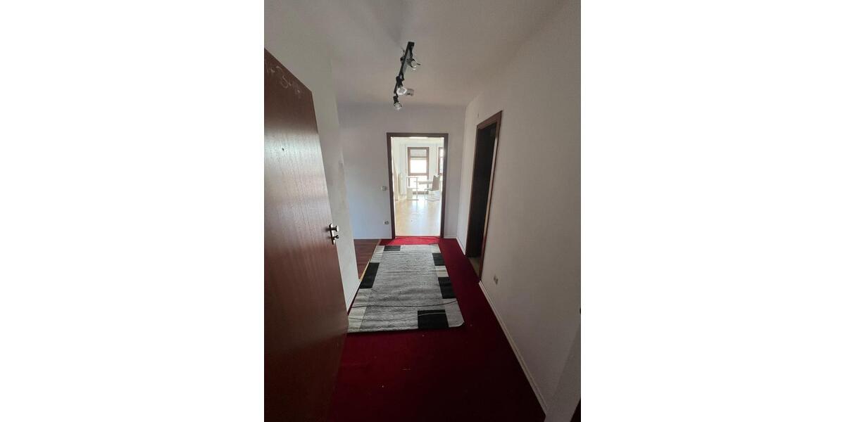 Dachgeschoßwohnung Naila - 2 Zimmer, 58 m&sup2;, 375&euro; | Angebot:24474413