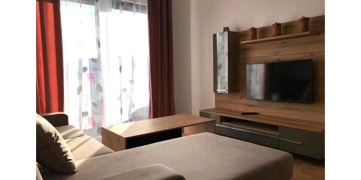 Erdgeschoßwohnung Rottenburg am Neckar - 20 Zimmer, 100 m&sup2;, 600&euro; | Angebot:25977705