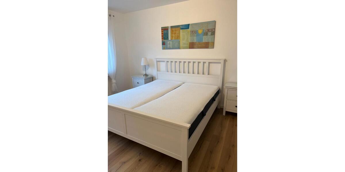 Etagenwohnung Mönchengladbach Süd - 2 Zimmer, 60 m&sup2;, 1.050&euro; | Angebot:26038729