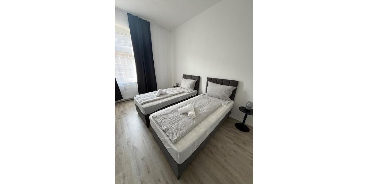 Wohnen auf Zeit Essen Stadtbezirk III - 10 Zimmer, 60 m&sup2;, 10&euro; | Angebot:25644544