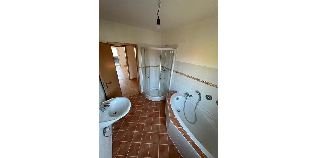 Etagenwohnung Kronach - 4 Zimmer, 128 m&sup2;, 960&euro; | Angebot:26609486