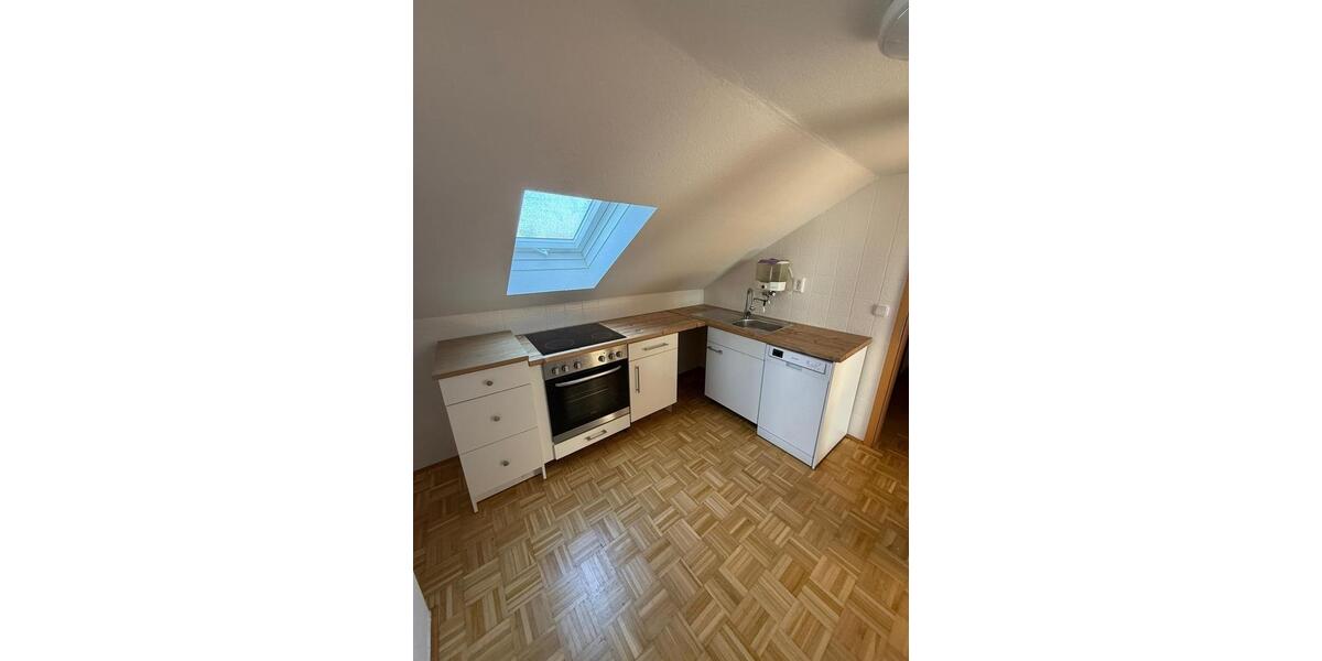 Dachgeschoßwohnung Wolfhagen - 3 Zimmer, 68 m&sup2;, 550&euro; | Angebot:26326797