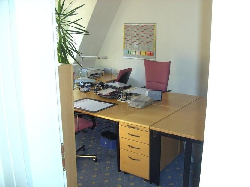Renovierte Büroräume mit Jugendstilelementen - All-in-Miete zimmer