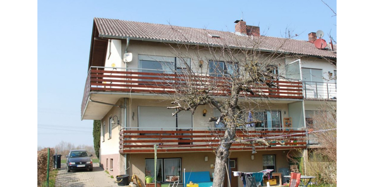 Etagenwohnung Schweinfurt Bellevue - 3 Zimmer, 100 m&sup2;, 675&euro; | Angebot:24788762