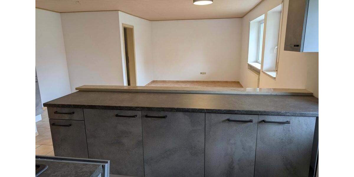 Etagenwohnung Burgoberbach - 2 Zimmer, 68 m&sup2;, 660&euro; | Angebot:25716698