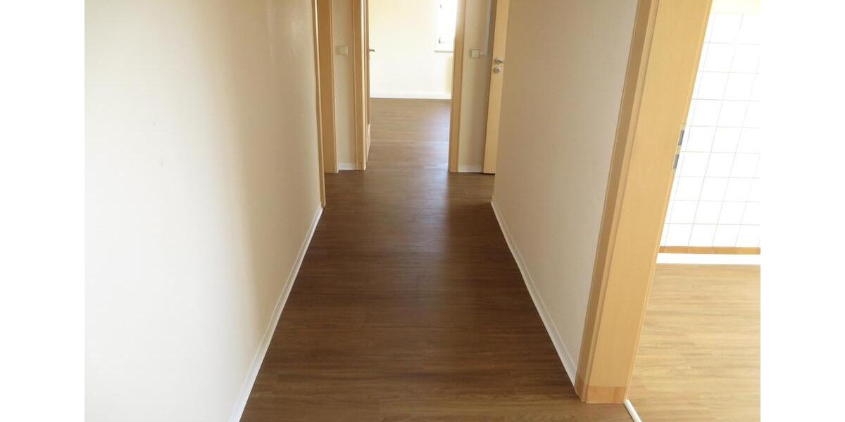 Schöne, helle 3-Zi-Whg in toller Lage auf dem Pirnaer Sonnenstein 3 zimmer