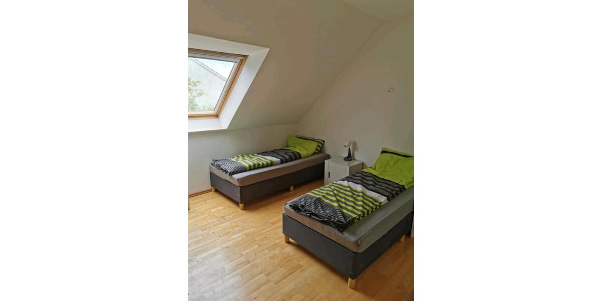 Wohnen auf Zeit Bad Oeynhausen - 5 Zimmer, 15 m&sup2;, 500&euro; | Angebot:26337032