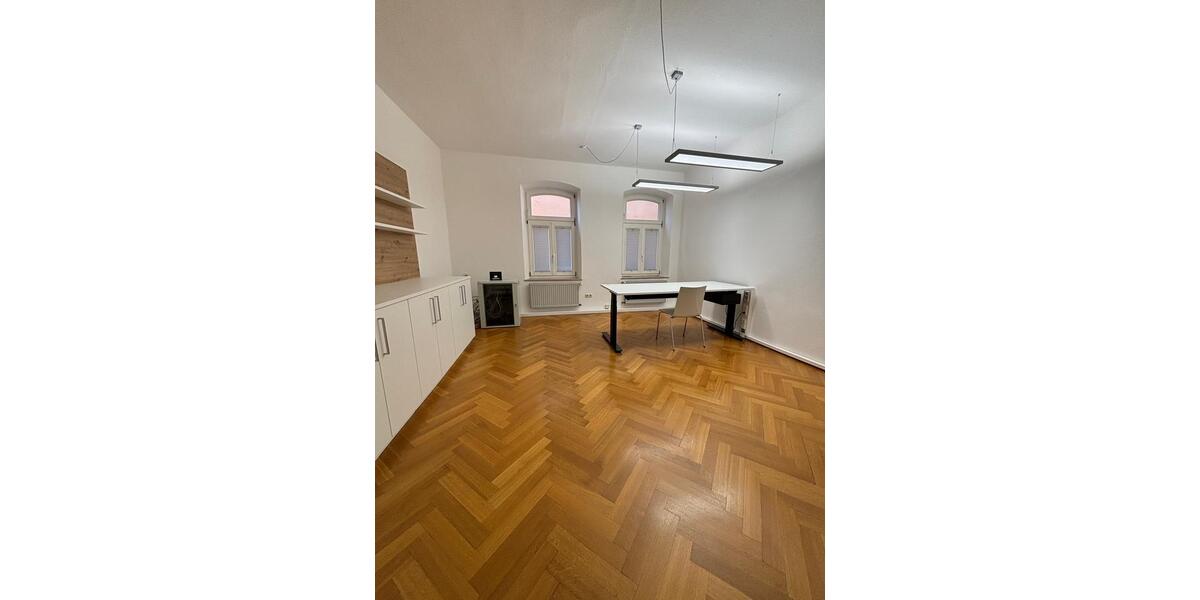 Gewerbeobjekt Straubing - 1.200&euro; | Angebot:24818898