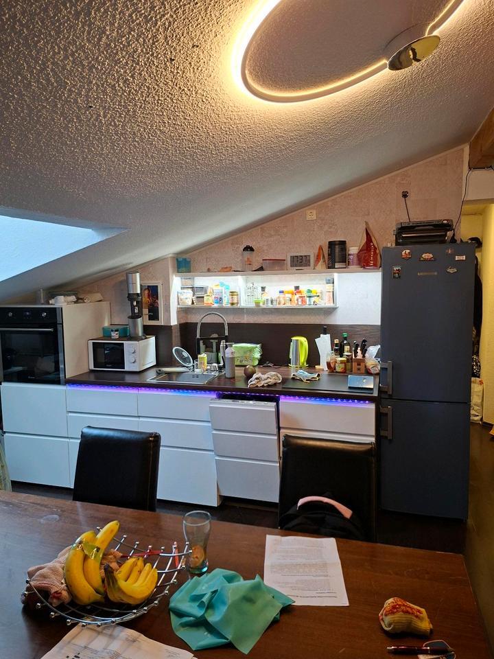 Möblierte Wohnung ab 31.12.2025 -30.06.2026 zimmer