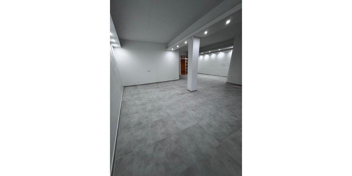 Etagenwohnung Hannover - 3 Zimmer, 130 m&sup2;, 1.680&euro; | Angebot:25066565