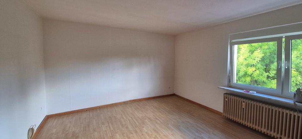 Etagenwohnung Eschershausen - 2 Zimmer, 56 m&sup2;, 300&euro; | Angebot:24676745