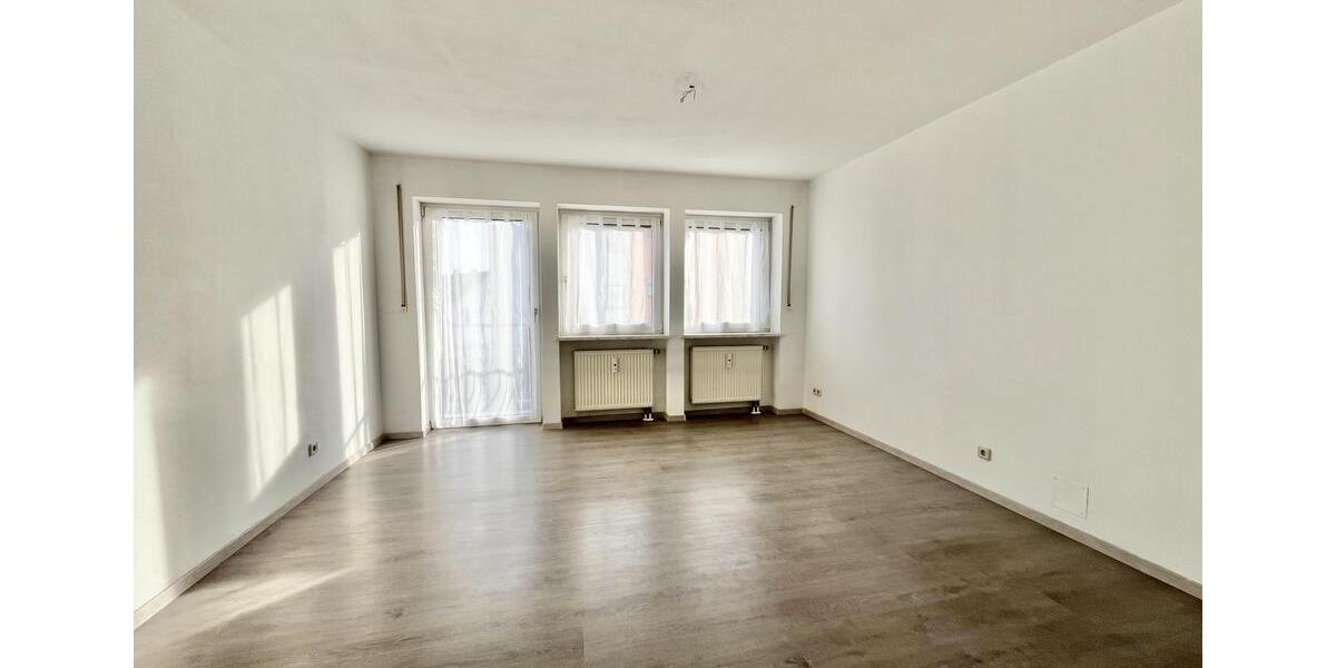 Etagenwohnung Großmehring - 4 Zimmer, 103 m&sup2;, 950&euro; | Angebot:24877159