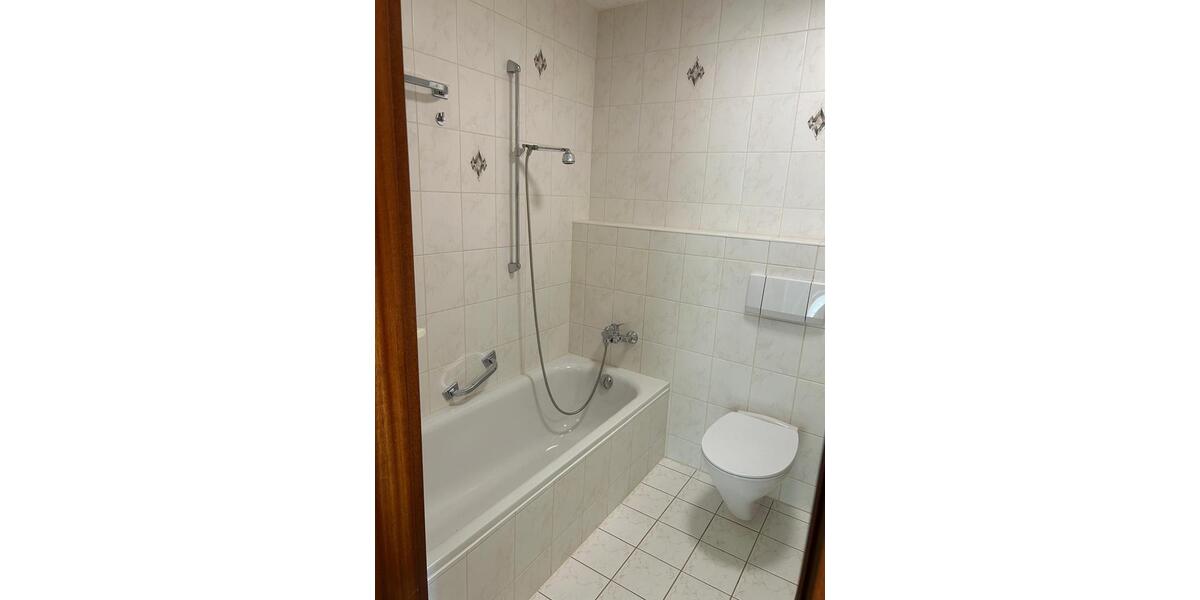 Etagenwohnung Wilkau-Haßlau Haßlau - 2 Zimmer, 51 m&sup2;, 357&euro; | Angebot:26050446