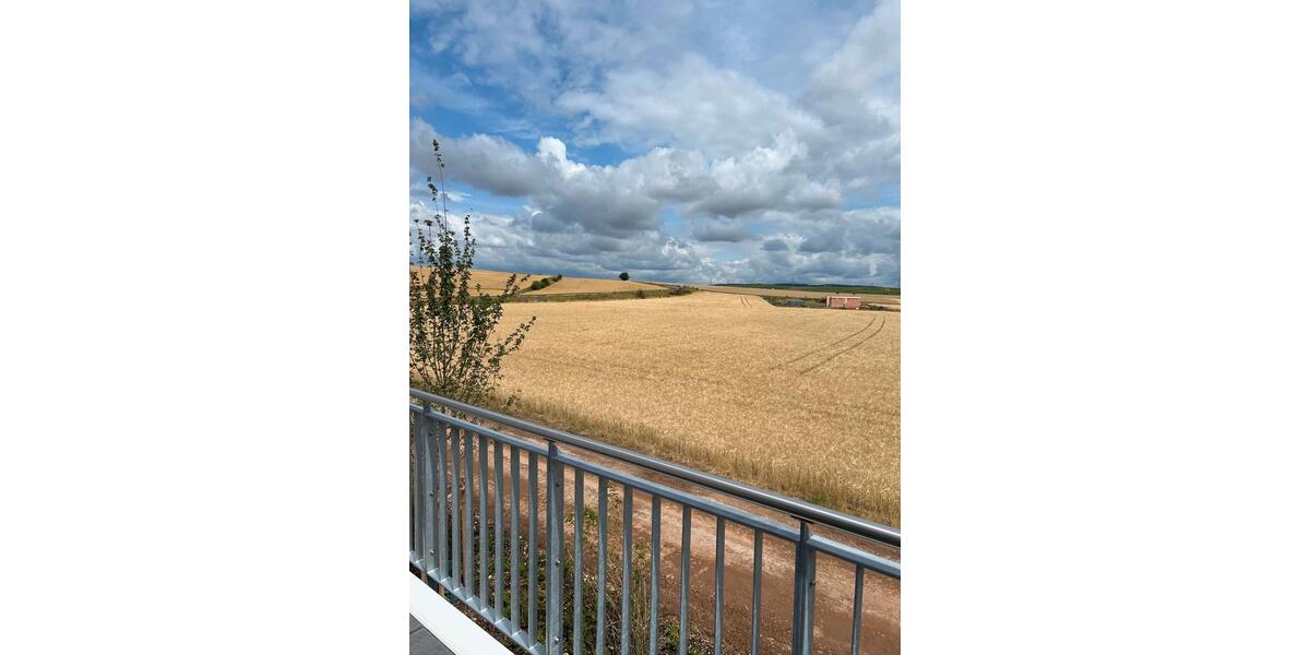 Etagenwohnung Hargesheim - 3 Zimmer, 114 m&sup2;, 1.430&euro; | Angebot:21638972