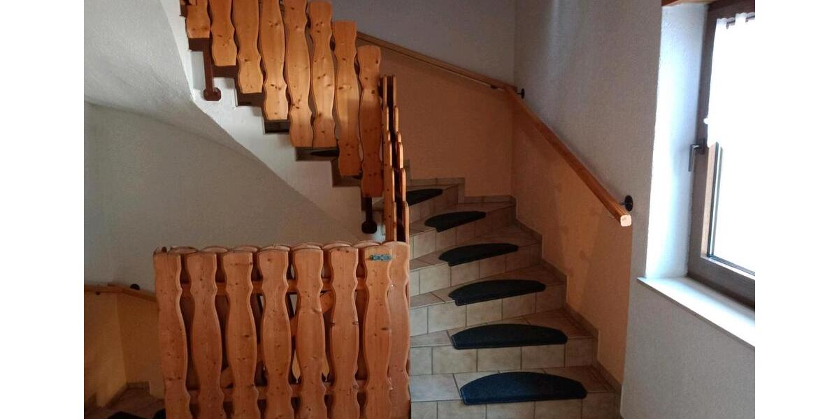 Doppelhaushälfte Steinbach am Donnersberg - 5 Zimmer, 185 m&sup2;, 1.480&euro; | Angebot:26693067