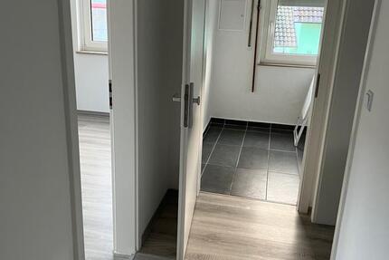 Wohnung Mühlacker - 3 Zimmer, 90 m&sup2;, 1.300&euro; | Angebot:26612905