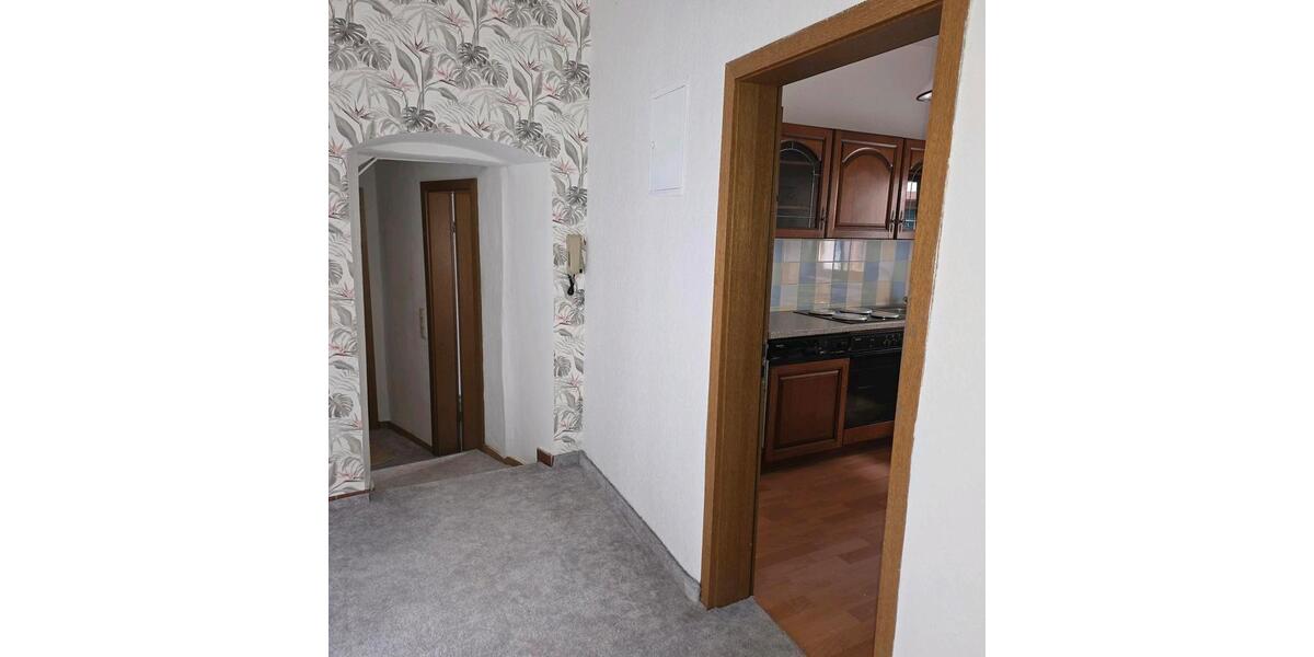 Etagenwohnung Ottweiler - 1 Zimmer, 30 m&sup2;, 300&euro; | Angebot:25975906