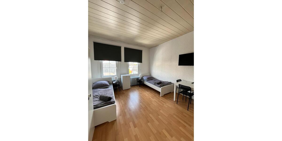 Wohnen auf Zeit Windeck - 3 Zimmer, 90 m&sup2;, 18&euro; | Angebot:25167327