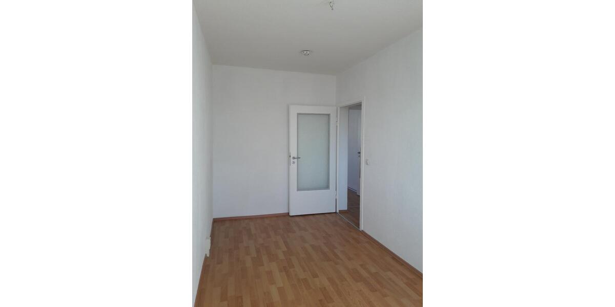 Etagenwohnung Zerbst (Anhalt) - 3 Zimmer, 57 m&sup2;, 320&euro; | Angebot:26505455