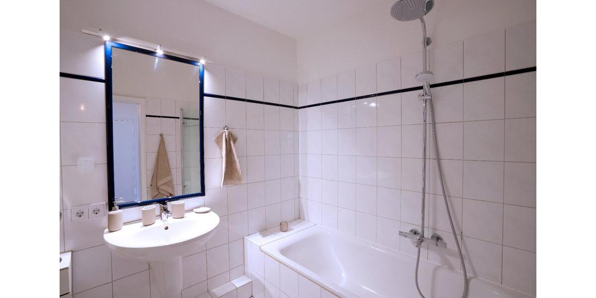 Wohnen auf Zeit Hamburg Uhlenhorst - 3 Zimmer, 90 m&sup2;, 3.150&euro; | Angebot:22644484