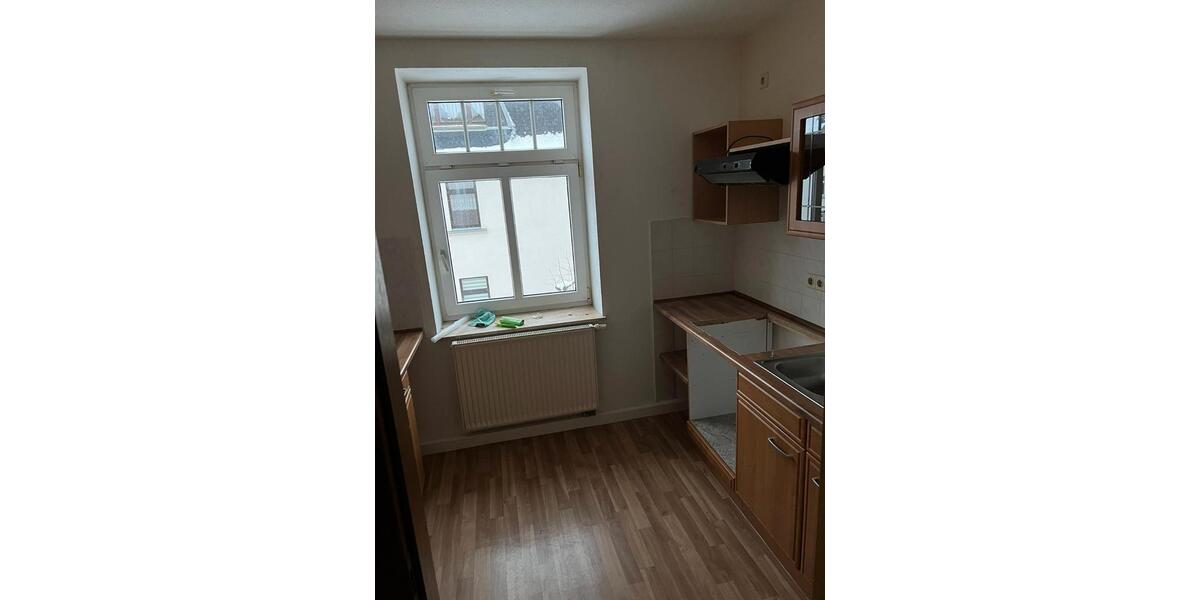 Etagenwohnung Ellefeld - 2 Zimmer, 40 m&sup2;, 230&euro; | Angebot:26194747