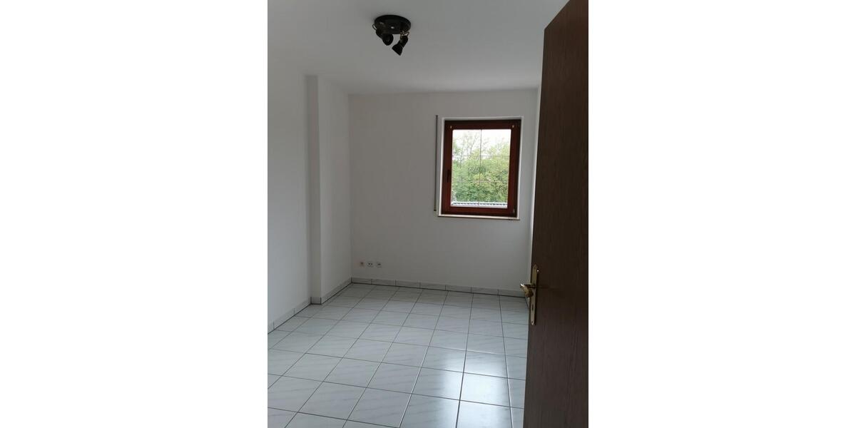 Etagenwohnung Penig - 3 Zimmer, 93 m&sup2;, 558&euro; | Angebot:26544917